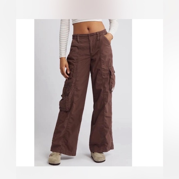 BDG Pants - Y2K baggy cargo BDG pants small
